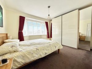 Photo 19- click for photo gallery